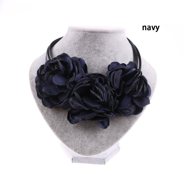 1 Pcs Fashion Bohemia Fabric Rose Flower Choker Necklace Vintage Women Statement Necklace
