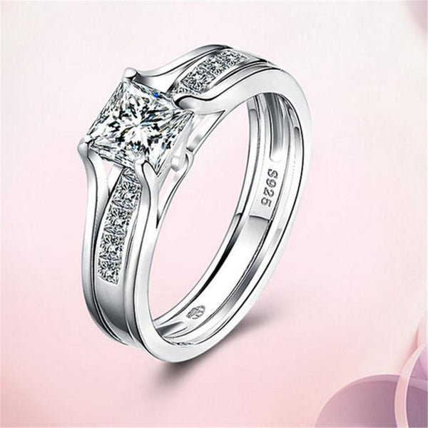 2018 Women's Promotion New Hot Sale Wedding Bezel Setting S925 Sterling Party Ring Girls Fashion Fine Jewelry Rings