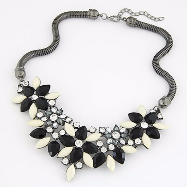IPARAM 2018 New sell Fashion Retro style Colorful gem rhinestone flower choker necklace Statement jewelry women
